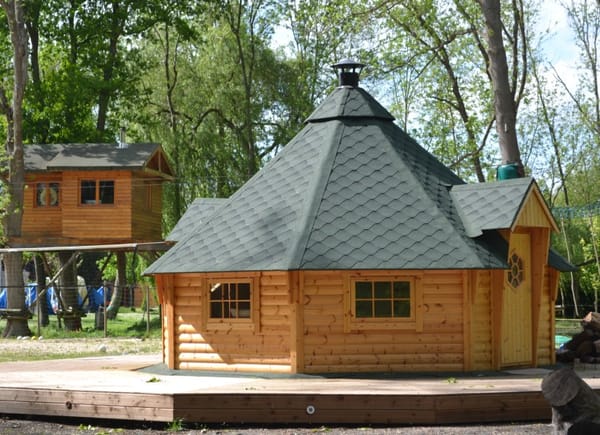 Rock & Bleau, Ferme / Gite, Noisy-sur-École, Île-de-France, France